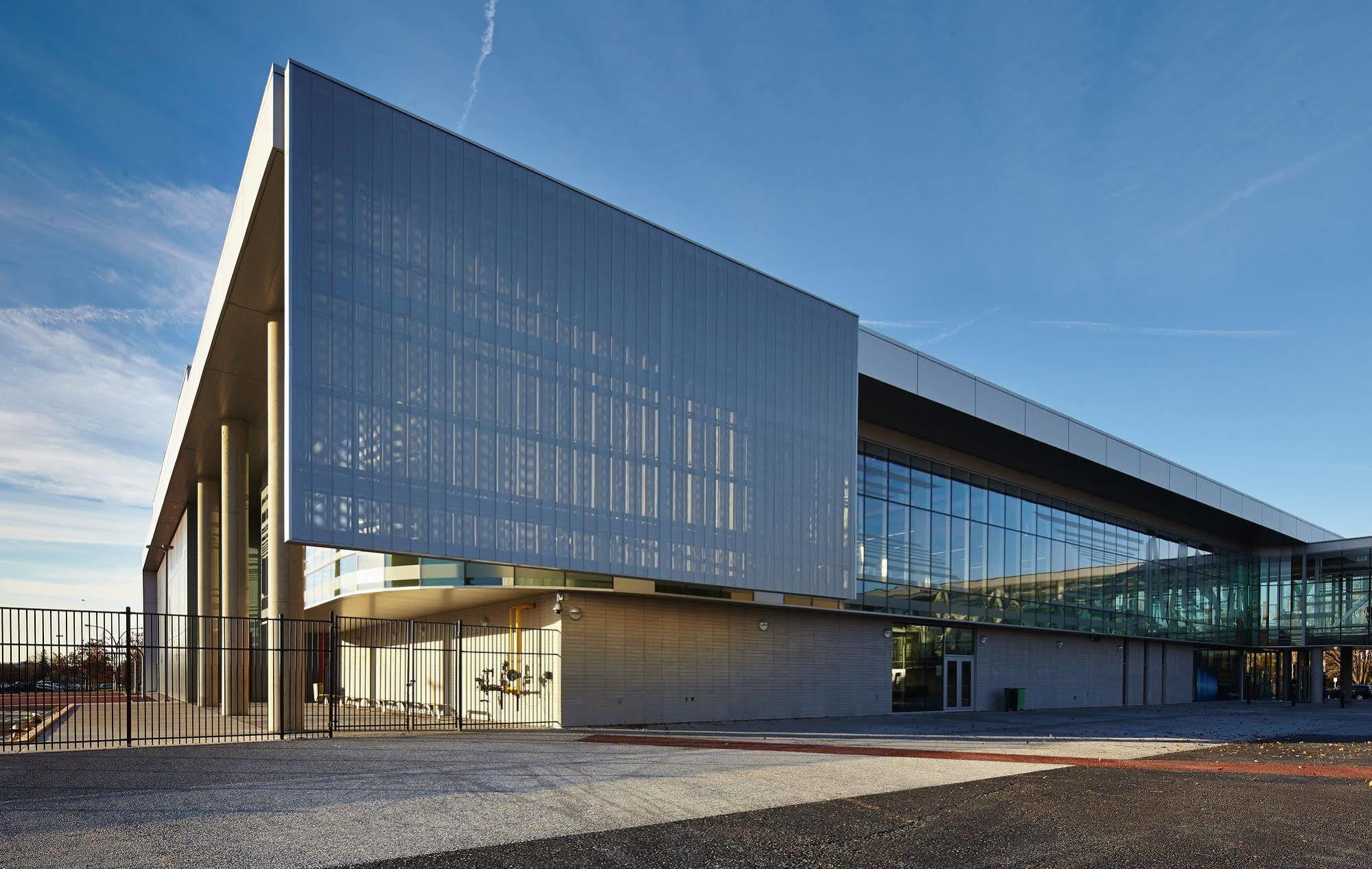 Residence & Conference Centre - Hamilton Bagian luar foto